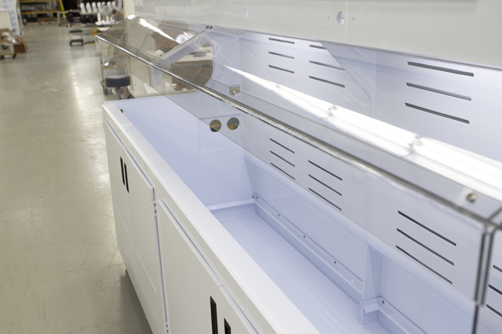 Durable Wet Bench and Processing Station | LabAire Systems